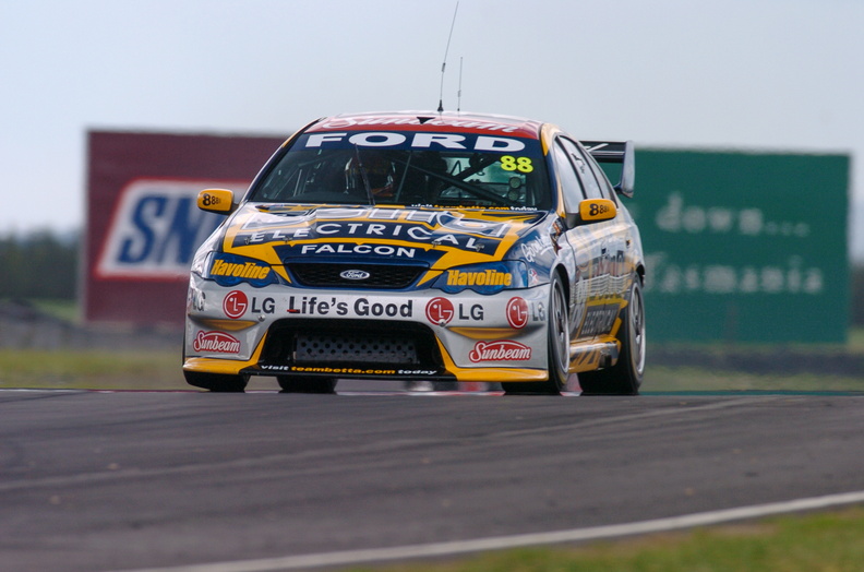 20051111-V8CSR12-0173